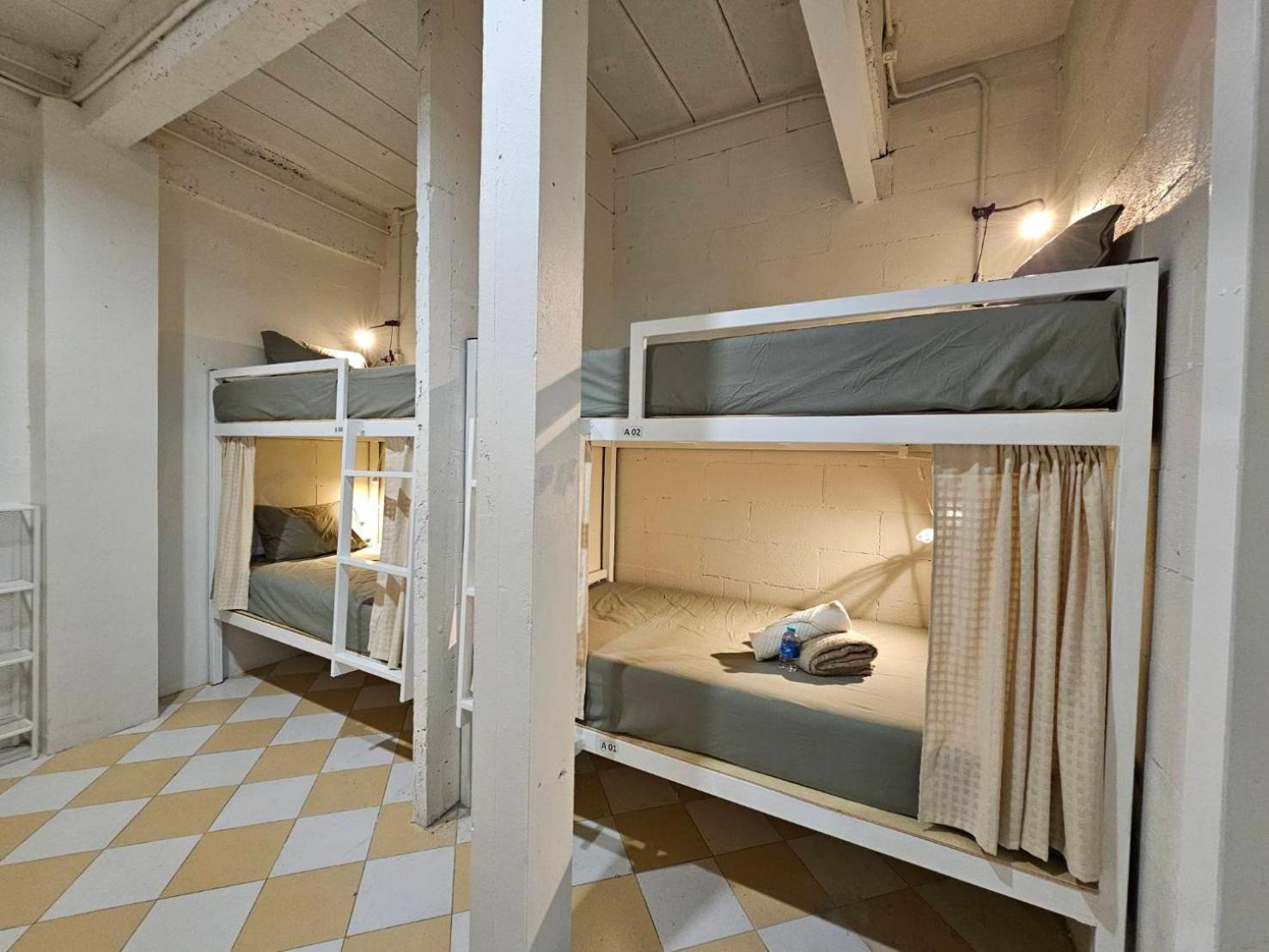 Hao Norn Hostel Thong Sala Bagian luar foto