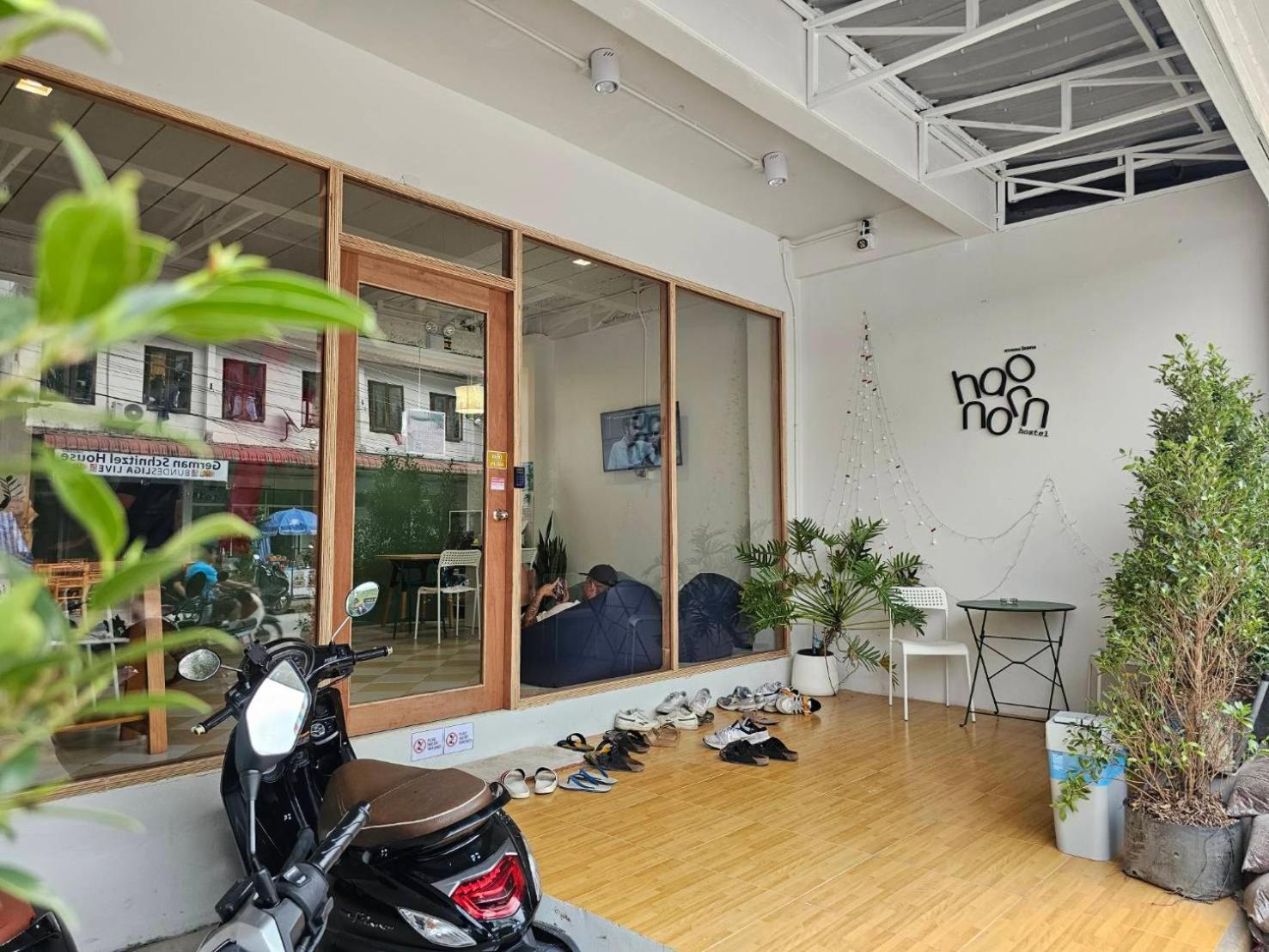 Hao Norn Hostel Thong Sala Bagian luar foto