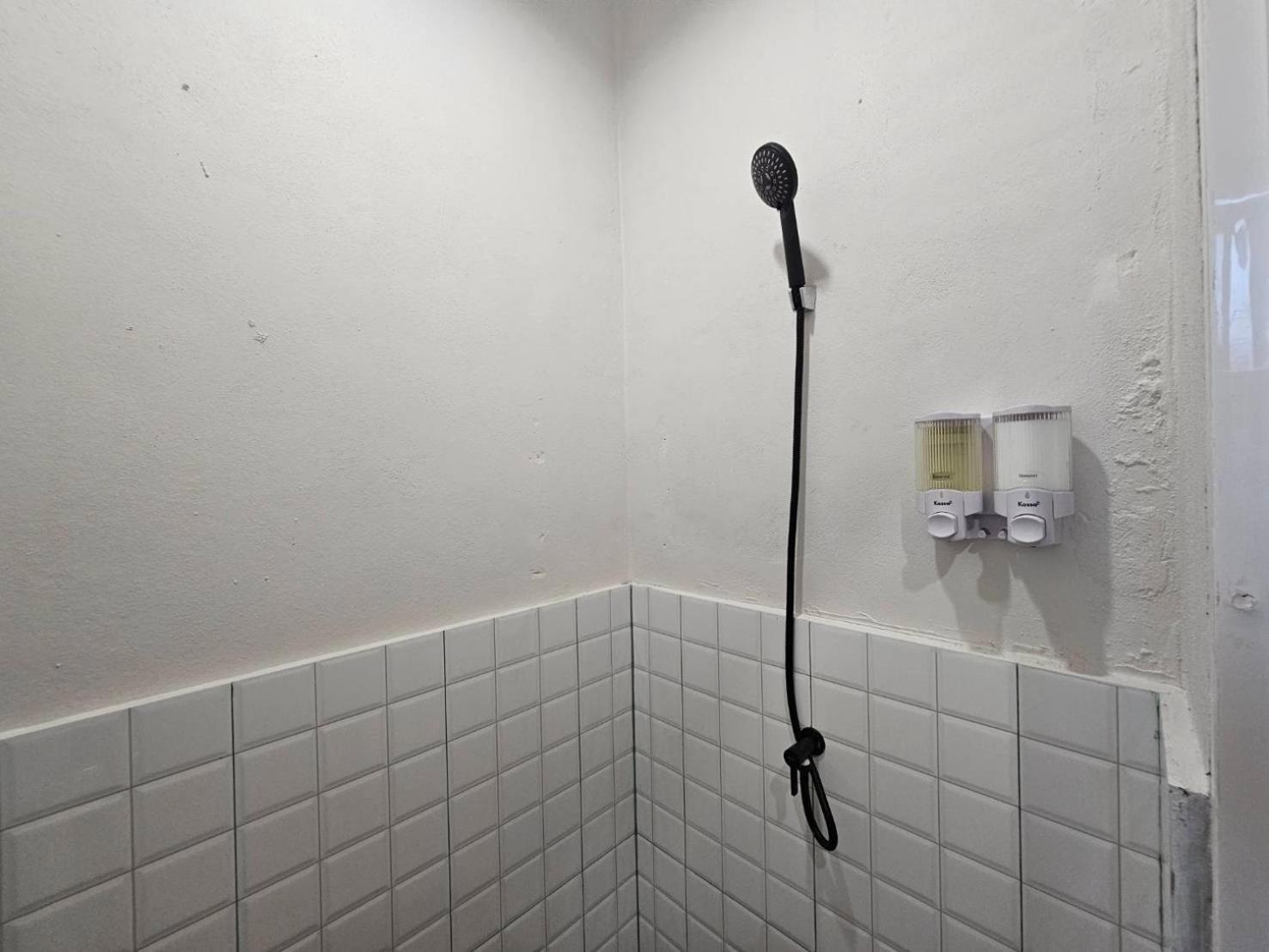 Hao Norn Hostel Thong Sala Bagian luar foto