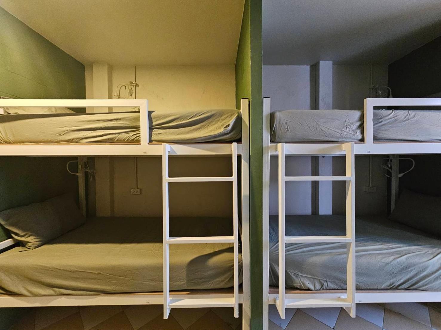 Hao Norn Hostel Thong Sala Bagian luar foto